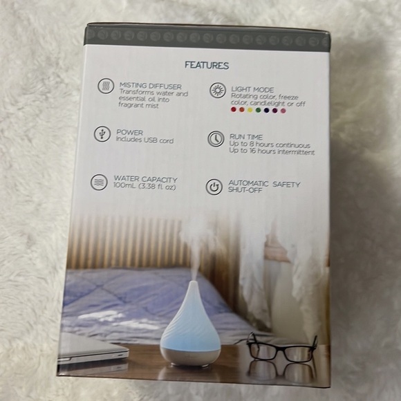 Sparoom Helix Rotating 7 Colors Essential Oil Misting Diffuser - Picture 4 of 8